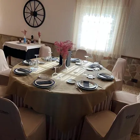 H. O Cristo Hotel 2*